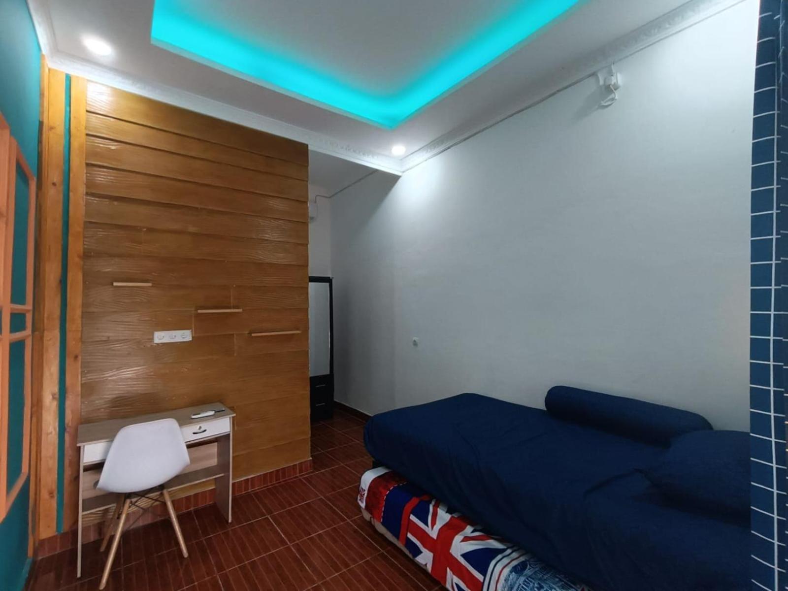 Oyo Life 92977 Neba Kost Aesthetic Hotel Peladen ภายนอก รูปภาพ