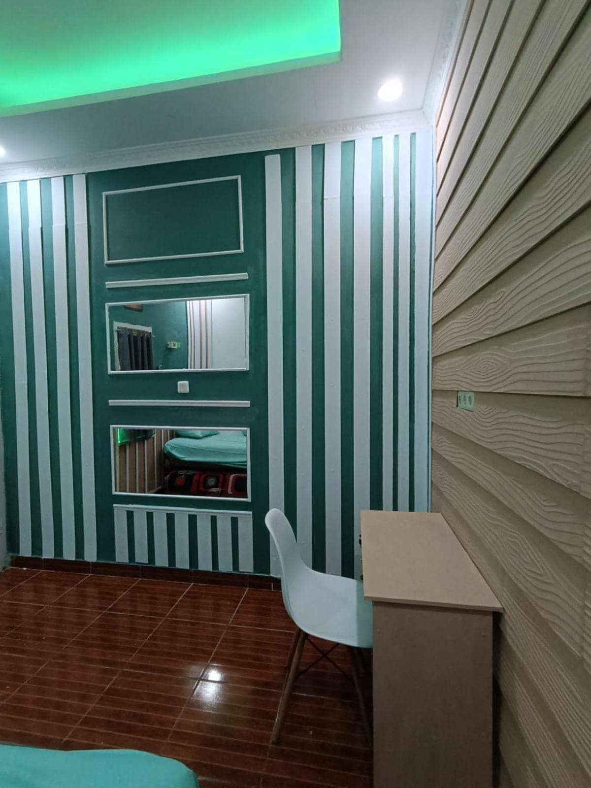 Oyo Life 92977 Neba Kost Aesthetic Hotel Peladen ภายนอก รูปภาพ