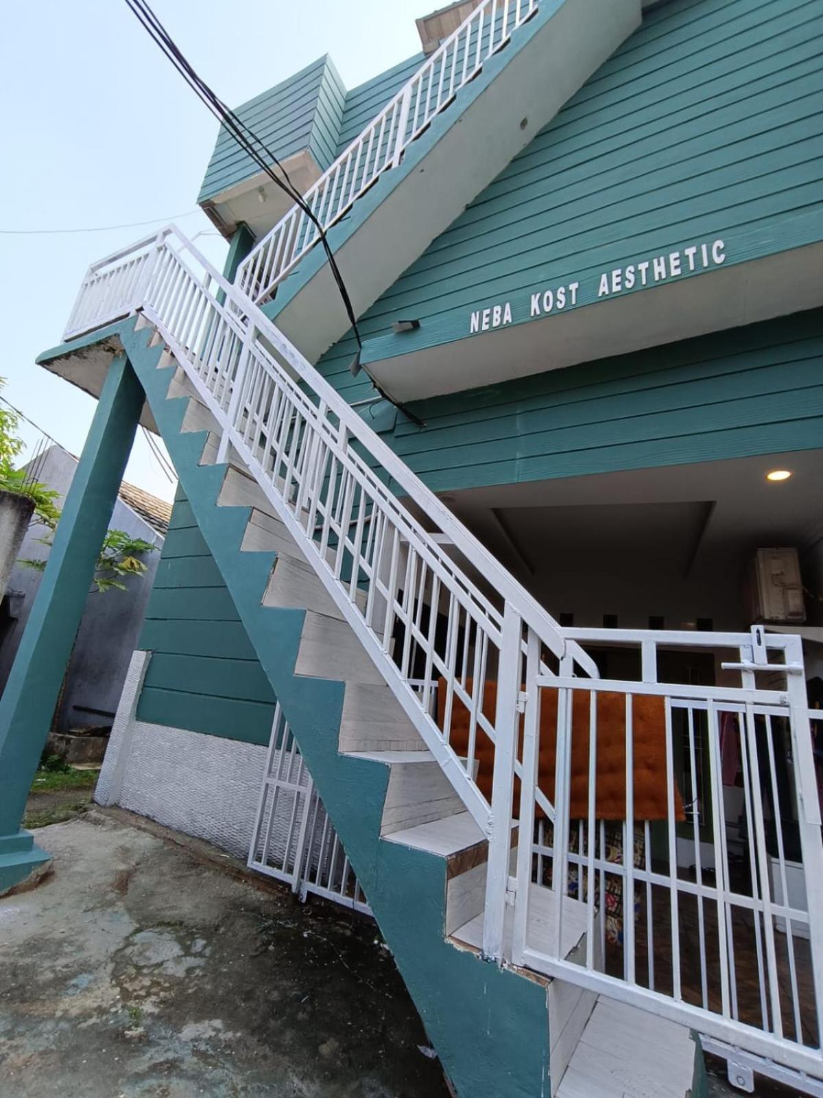 Oyo Life 92977 Neba Kost Aesthetic Hotel Peladen ภายนอก รูปภาพ